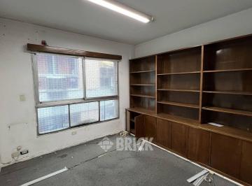 Oficina comercial · 18m² · 2 Ambientes · Oficina 18 m² en Maipu y Av Corrientes - Centro