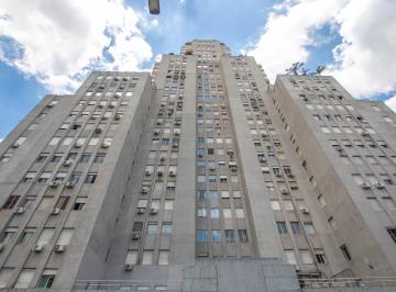 Departamento de 5 ambientes, Retiro · Excelente Semipiso en El Emblemático Edif. Kavanagh con Vista a Plaza San Martín