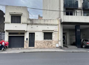 Casa · 200m² · 7 Ambientes · 1 Cochera · Importante Casa en Venta en Barrio Sur - Tucumán