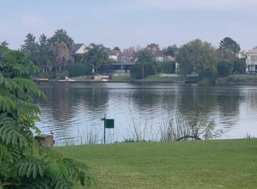 Departamento de 2 ambientes, Tigre · Departamento con Espectacular Vista Al Lago Central