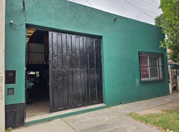 Bodega-Galpón de 1 ambiente, Rosario · Galpón en Barrio Belgrano