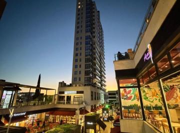 Departamento de 5 ambientes, Lomas de Zamora · Semipiso 5 Amb C/ 4 Dorm, Suite, Cochera y Amenities Premium - Lomitas Street