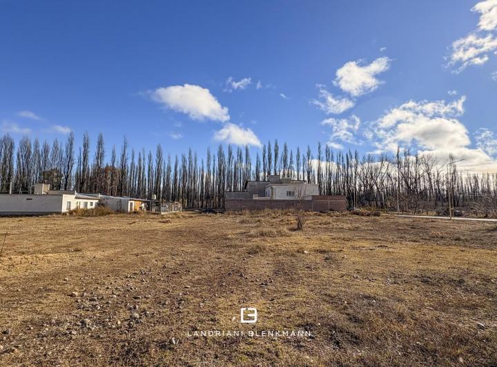 Terreno · 415m²