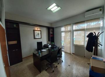 Oficina comercial de 5 ambientes, Villa Urquiza · Oficina Alquiler Triunvirato y Echeverria Subte B Echeverria Reciclada 170 m²