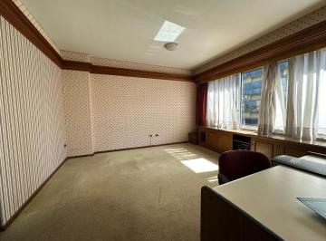 Oficina comercial · 60m² · 3 Ambientes · Oficina Ubicación Exclusiva.