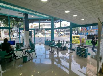 Local comercial de 2 ambientes, San Isidro · Local Comercial