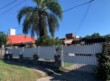 Casa · 280m² · 10 Ambientes · 2 Cocheras · Venta Hermosa Casa + Departamento Villa Allende