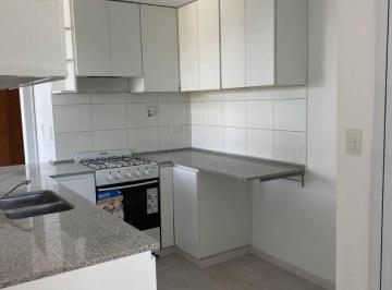 DEPARTAMENTO DE TRES AMBIENTES A ESTRENAR EN EDIFICIO GALA XX
Excelente ubicació · Departamento Tres Ambientes a Estrenar
