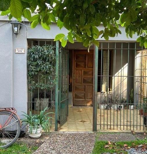 Casa · 80ha · 3 Ambientes · 1 Cochera