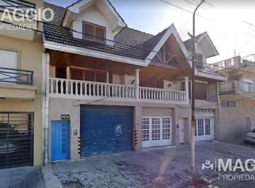 PH · 190m² · 5 Ambientes · PH Casa Venta San Justo 4 Ambientes