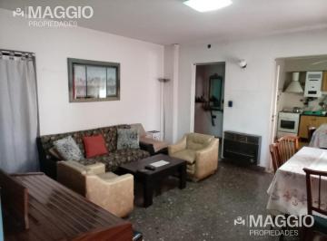 Casa · 420m² · 4 Ambientes · 10 Cocheras · Casa Venta en Lomas del Mirador