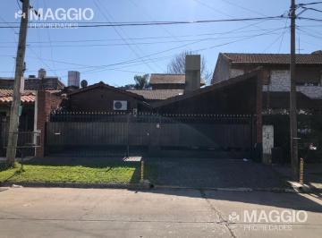 Casa · 200m² · 5 Ambientes · 2 Cocheras · Casa Venta Villa Sarmiento