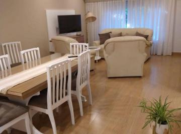 SCB-SCB-307_2 · Casa 4 Ambientes. | Calle 48 Al 700