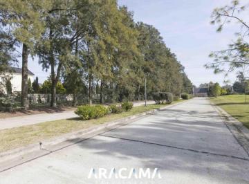 Terreno , Esteban Echeverría · Lote en Venta en Saint Thomas Centro - Canning
