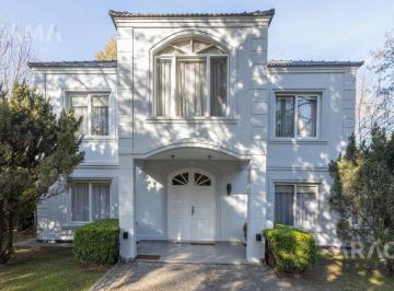 RRA-RR1-41_2 · Casa en Venta en St Thomas Norte Apto Credito - Canning