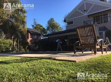 Casa · 350m² · 5 Ambientes · 1 Cochera · Casa en Venta Saint Thomas Norte - Canning