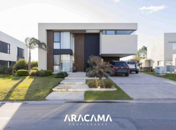 RRA-RR1-783_2 · Casa en Alquiler en Terralagos - Canning