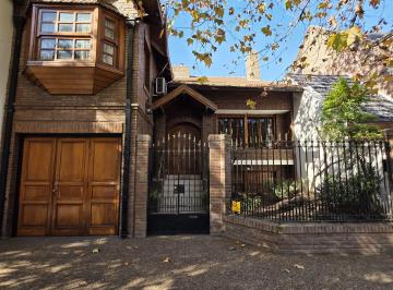Casa de 6 ambientes, Lomas de Zamora · Venta de Chalet en Banfield