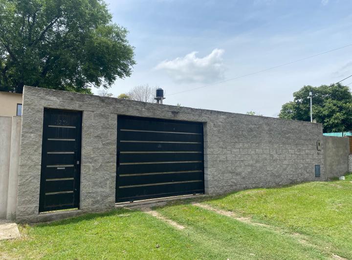 Casa · 220m² · 4 Ambientes