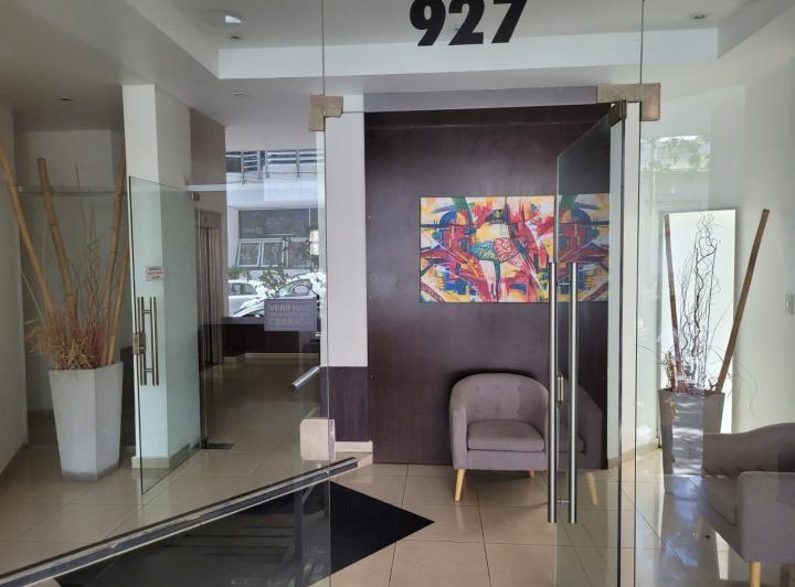 Departamento · 100m² · 5 Ambientes · 1 Cochera