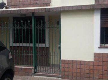 Casa · 67m² · 3 Ambientes · Excelente Casa. Oportunidad!