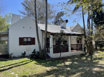 Casa · 174m² · 6 Ambientes · 1 Cochera · Excepcional Propiedad en Colastine Norte