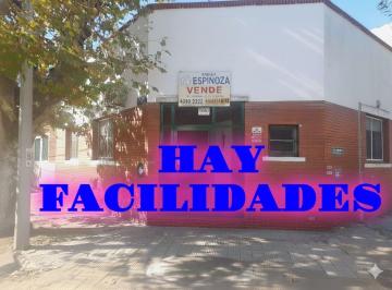 Casa de 3 ambientes, Avellaneda · Casa en Esquina a 100 m. de Av Galicia