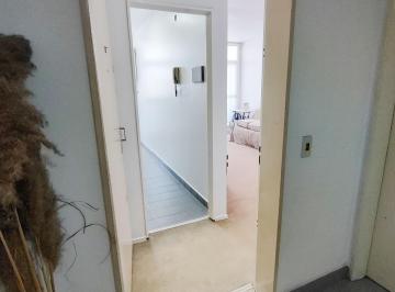 Departamento de 2 ambientes, Avellaneda · Depto 2 Ambientes con Balcón. Piso 25 Complejo Torres Pueyrredon.