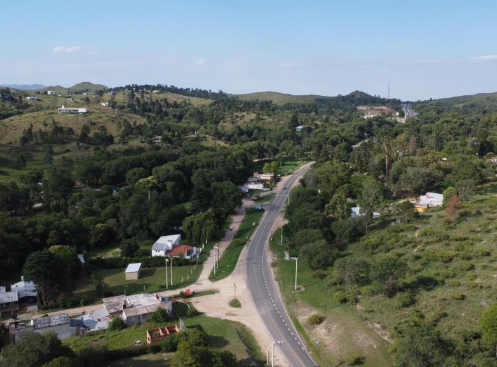 Local comercial · 210m² · 4 Ambientes · 1 Cochera