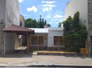 Casa · 99m² · 3 Ambientes · Venta de Casa 3 Ambientes en Ramos Mejia