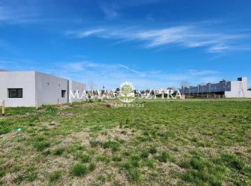 Terreno · 600m² · Venta de Lote en Solar de Alvarez