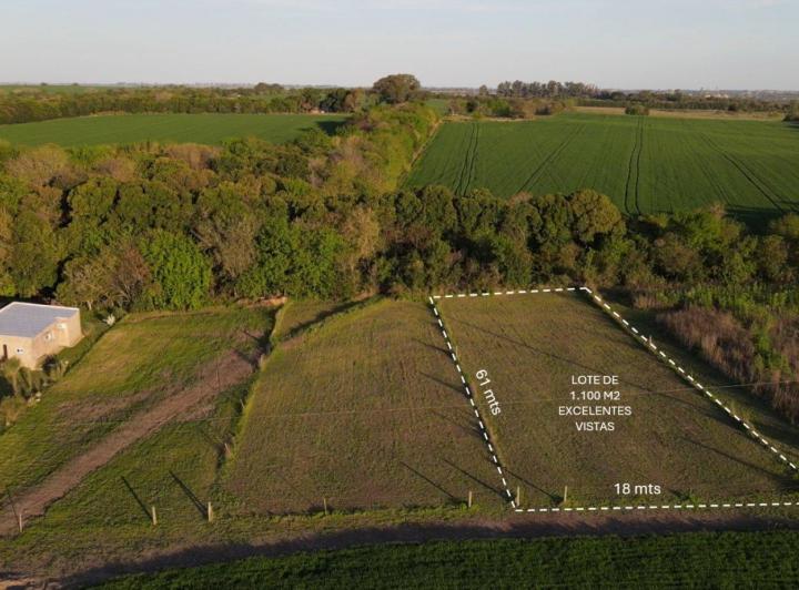 Terreno · 1100m²