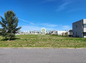 Terreno · 600m² · Venta de Lote en Solar de Alvarez