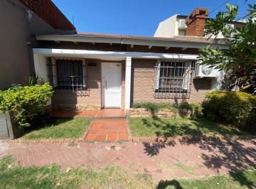 Casa · 95m² · 6 Ambientes · Casa 3 Dorm. - Temperley 3500 - Alberdi Rosario