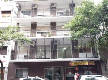 Departamento de 3 ambientes, Recoleta · Excelente Depto. 3 Amb. C/balcon en La Calle Paraguay Al 3300, Recoleta