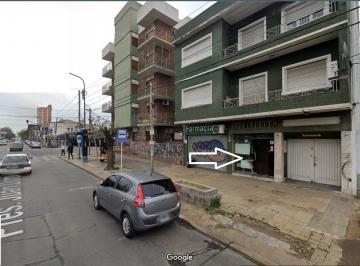 Local comercial · 16m² · 1 Ambiente · Venta de Local Sobre Importante Av en San Justo