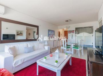Foto1 · Alquiler Apartamento un Dormitorio y Medio Punta del Este Torre Libertador
