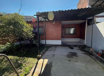 Casa · 300m² · 4 Ambientes · 1 Cochera · Casa en Venta - Zona Sur
