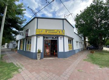 Local comercial · 183m² · 4 Ambientes · 1 Cochera · Local y Vivienda en General Madariaga