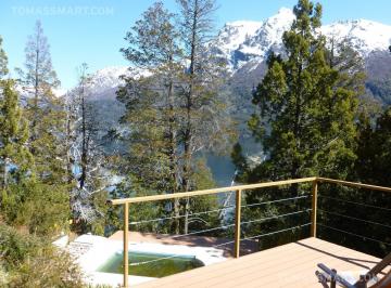 Casa · 186m² · 5 Ambientes · 2 Cocheras · Importante Casa con Vista Al Lago Sobre Lotre de 1 Hectarea de Bosque Nativo