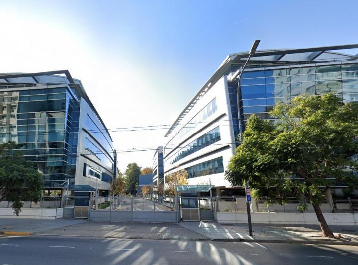 Oficina comercial · 615m² · 6 Cocheras