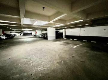 Garage · 12m² · Cochera en Monserrat