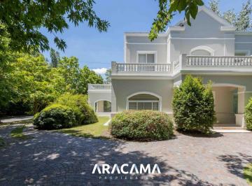 RRA-RR1-701_2 · Casa en Venta en Solar del Bosque - Canning