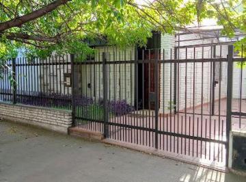 Casa de 5 ambientes, Córdoba · Alquiler de Casa 3 Dorm. B° Crisol Sur