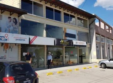 Local comercial · 72m² · Ciudad de Cordoba - Local Comercial - a Estrenar - Sobre Bvd. Garat - Excelente Ubicacion