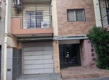 Departamento · 40m² · 2 Ambientes · Alquilo Departamento en Caseros de 2 Ambientes con Balcon Corrido F: 9768