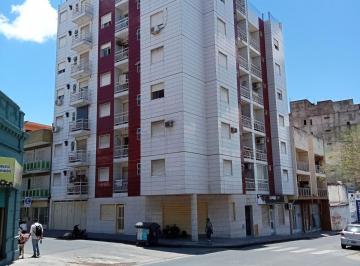 Departamento de 3 ambientes, Córdoba · Centro. Balcarce y Corrientes Dpto 2 Dorm. Externo con Balcon