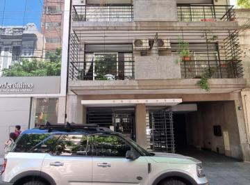 Departamento de 2 ambientes, Abasto · Hermoso Dos Ambientes Semi Integrado con Balcón.