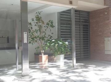 Departamento · 64m² · 3 Ambientes · 1 Cochera · Departamento, 2 Dorm., 64 m², Belgrano.
