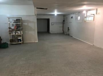 Bodega-Galpón · 250m² · Alquiler Galpon Zona Juan B. Justo